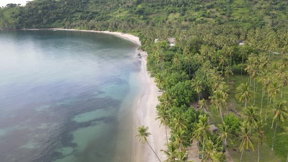 Aerial Clean Beach alt