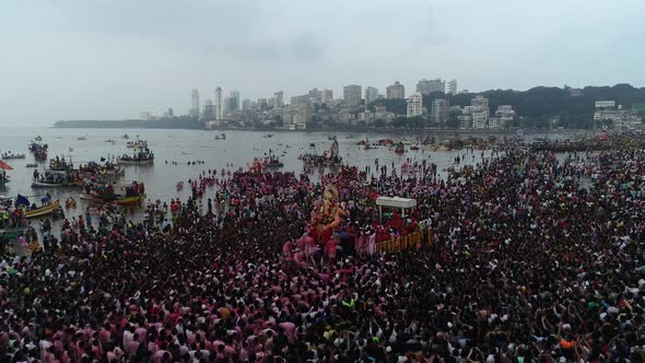 Lalbaugh Cha Raja Drone Shot alt