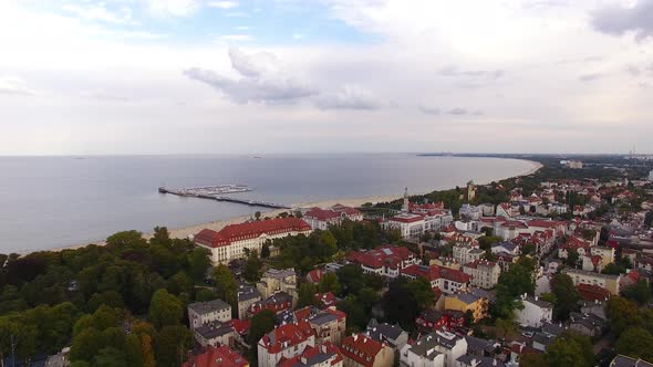 Aerial view of the cityscape of Sopot in the evening, Poland alt