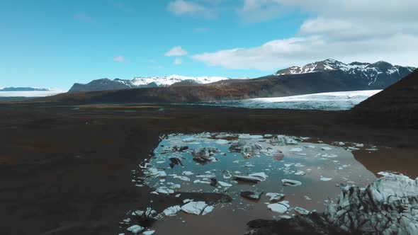 Aerial Panoramic View of the Skaftafell Glacier Vatnajokull National Park alt