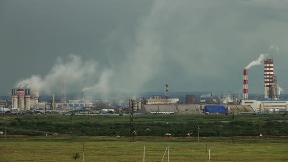Oil and Gas Refinery Plant alt