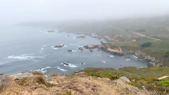 Beautiful and rugged coastline of Big Sur California alt