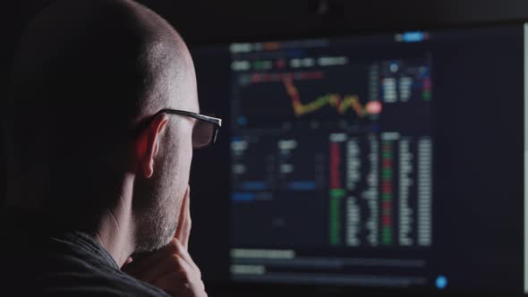 Online Work on the Stock Exchange alt