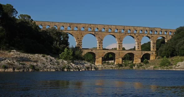 The Roman Bridge Pont du Gard and the Gardon River,Resmoulins, Gard, Occitanie,France alt