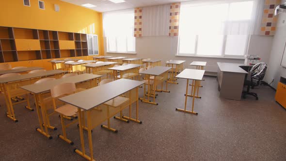 Classroom with Desks for Junior Students Teacher Workplace alt