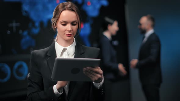 Ambitious Business Woman Working Use Tablet Pc at Global Financial Trade alt