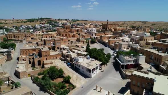 Midyat Cityscape Turkey alt