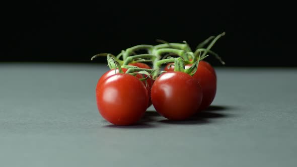 Branch of Natural Cherries Tomatoes Gyrating alt