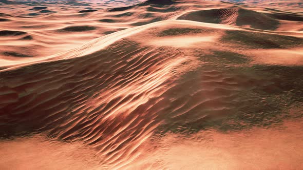 Beautiful Sand Dunes in the Sahara Desert alt