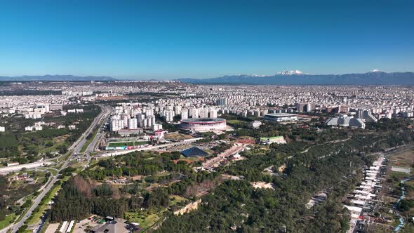 The City at The Foot of the Mountains Antalya Turkey Aerıal Vıew 4 K alt