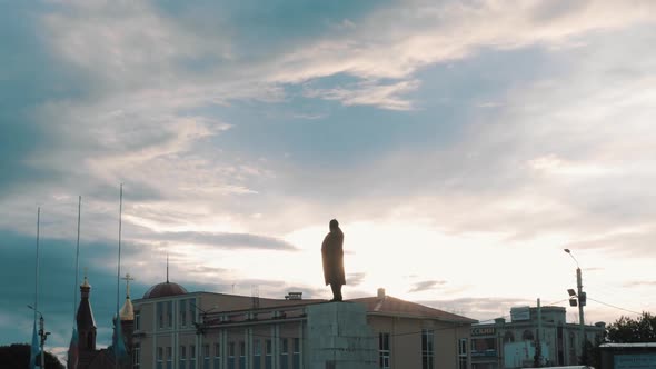 Monument at Sunset Hyperlapse