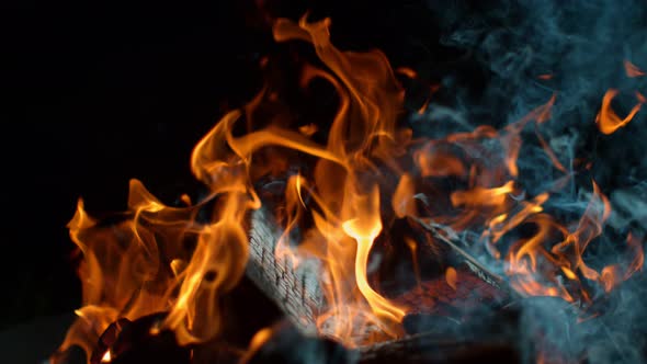 Fireplace in Super Slow Motion, Shooting with High Speed Cinema Camera in  alt