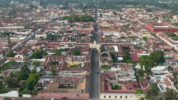 Rotating aerial hyperlapse of the Santa Catalina Arch in Antigua Guatemala. alt