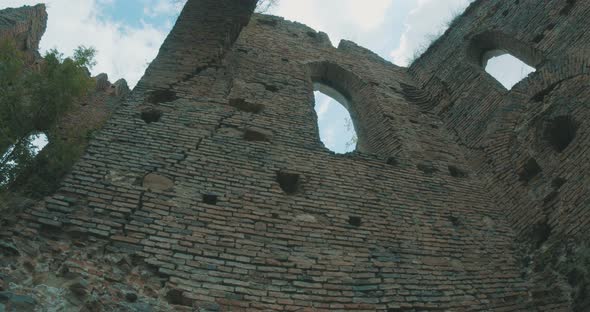 Walking Along Ruin Castle alt