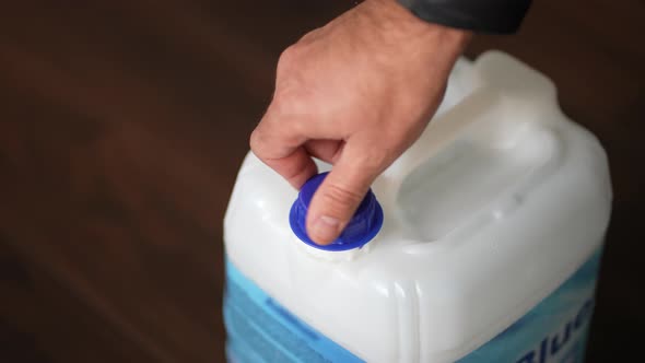 Additive Diesel Exhaust Fluid 08 alt