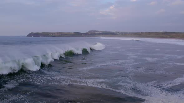 Ocean Waves Gaining Height and Power as they Approach the Shore alt