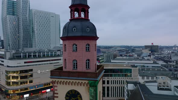 Fly Around Colour Tower of St alt