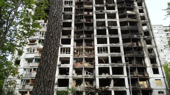 War in Ukraine  Burnt and Destroyed House in Kyiv alt
