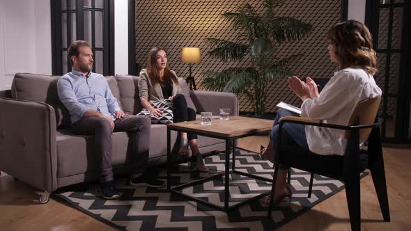 Family Discussing Problems with Marriage Counselor alt