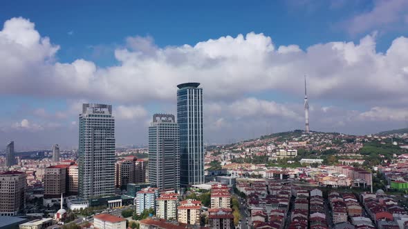 Aerial view of Emaar Square shopping mall with residence and city background of Istanbul alt