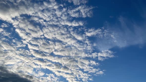 Clouds Timelapse alt