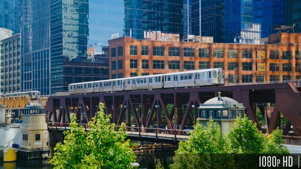 Moving Commuter el Train Above Lake Street Crossing the Chicago River alt