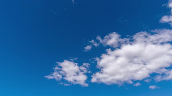 Dubai Sky and Clouds alt