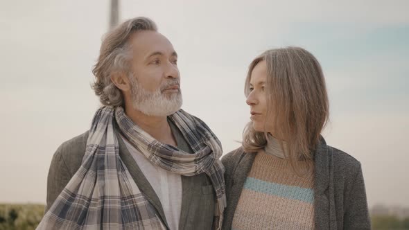 Happy senior couple in Paris. alt