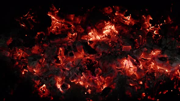 4K - Burning coals. looped video alt