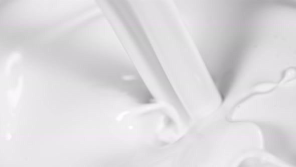 Super Slow Motion Shot of Pouring Cream at 1000Fps alt