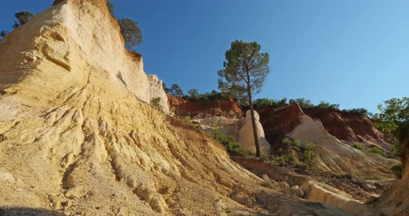 The french Colorado, Rustrel, Vaucluse, Provence,France alt