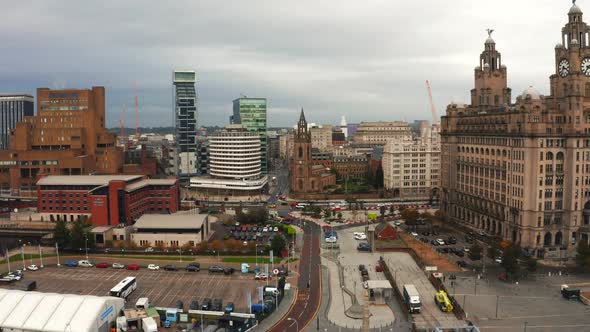 Beautiful Panorama of Liverpool Waterfront in the Evening Sunset alt