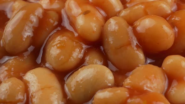 beans with tomato sauce alt