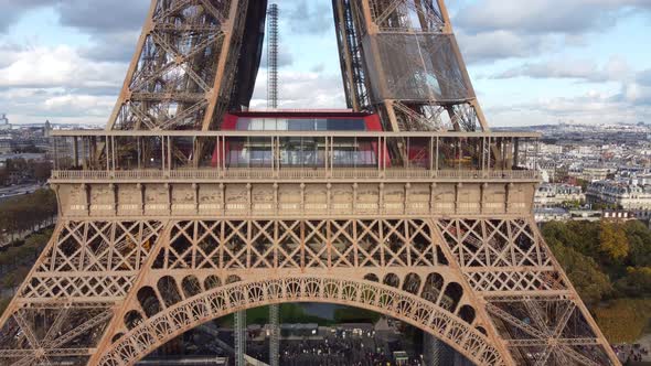 Static Drone Footage From the First Observation Deck of the Eiffel Tower alt