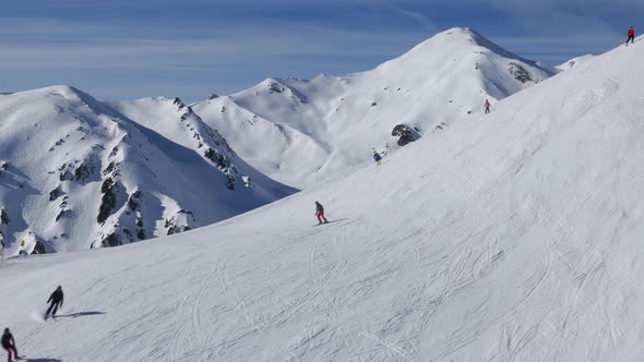 Skiers on Ski Slope in Mayrhofen alt