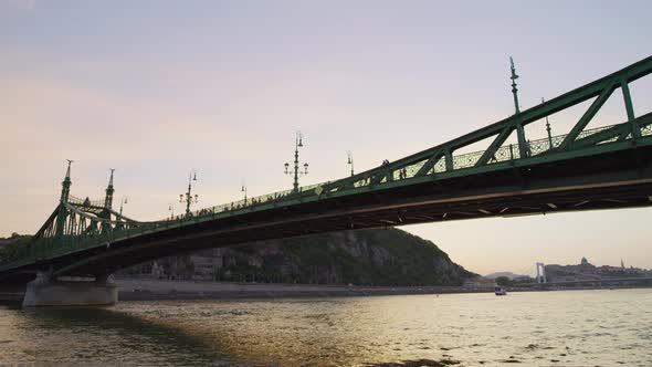 Liberty Bridge across the River Danube alt