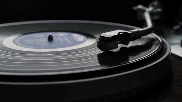 Record Player Retro Turntable That Plays Vinyl Vintage Records