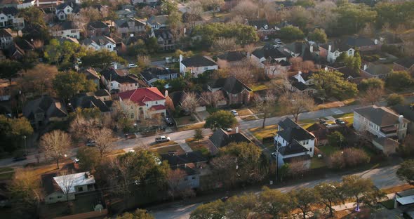 Aerial view of affluent homes in Houston Southwest area alt