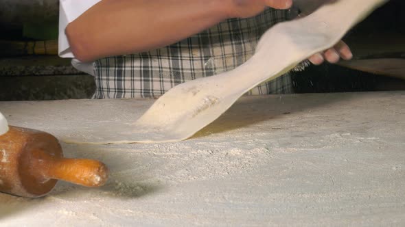 Making Dough With Flour To Make Turkish Pita alt