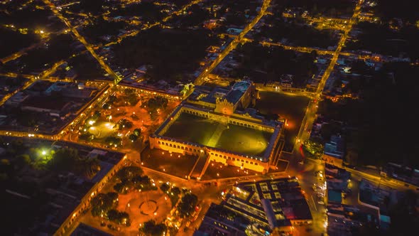 Hyperlapse of Izamal during nighttime showing Convento de San Antonio alt