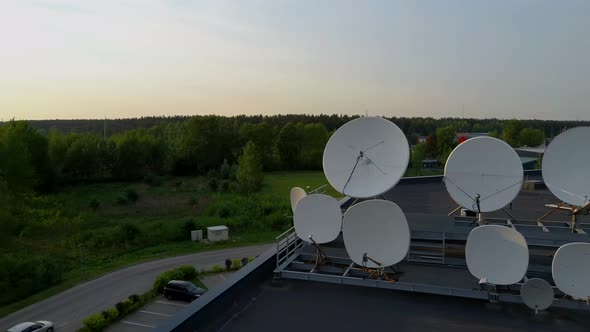 Communication Antennas and Towers alt