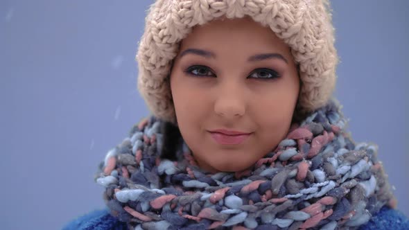 Winter Young Woman Portrait. alt