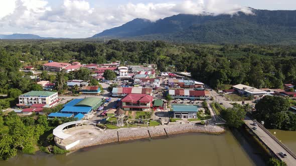 The Towns of Sarawak, Borneo, Malaysia alt