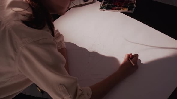 Abstract Picture Female Artist Creative Process alt