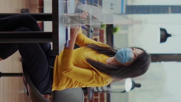 Vertical Video Candidate Attending Job Interview Application in Business Office alt