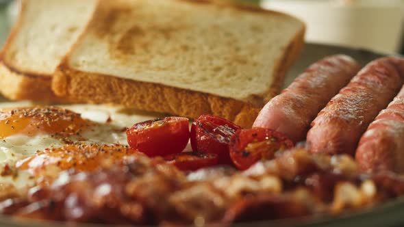 Traditional Full English Breakfast Closeup alt