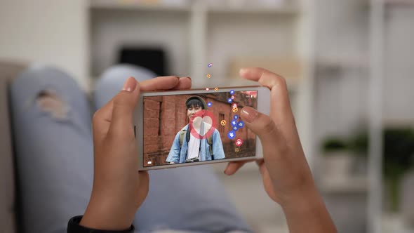 American man travel blogger streaming live broadcast video on screen mobile alt