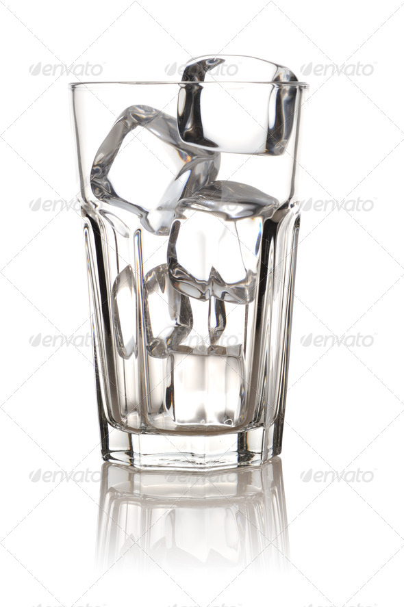 Стакан воды минимализм. Стакан темы. Стакан. Стакан темы. Стакан рисунок.