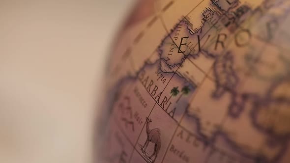 Historical Globe alt