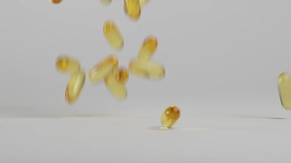 Falling Pills 38 alt